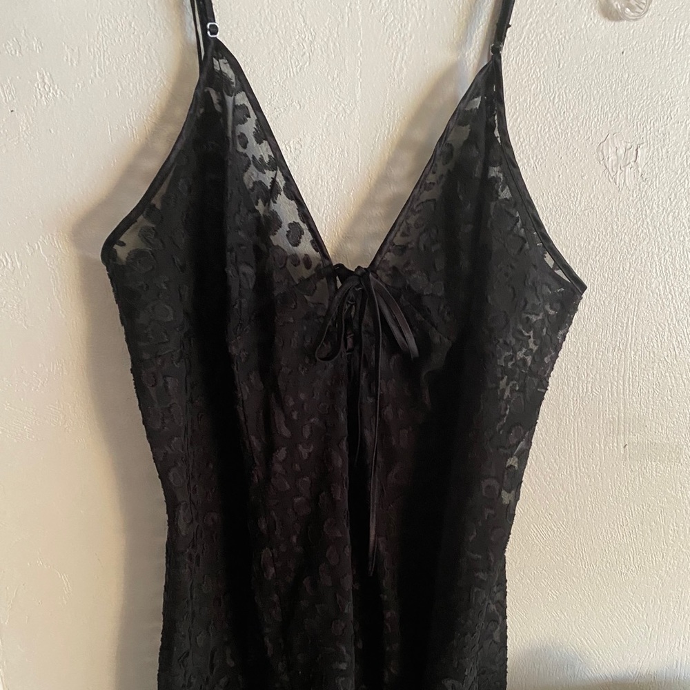2X Frederick’s of Hollywood Nightie.